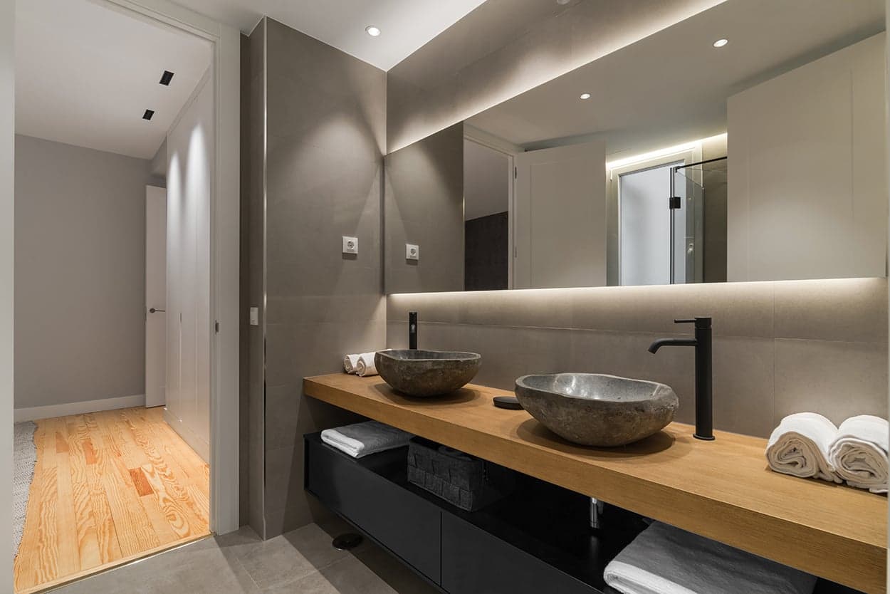 Baños de matrimonio — Baños